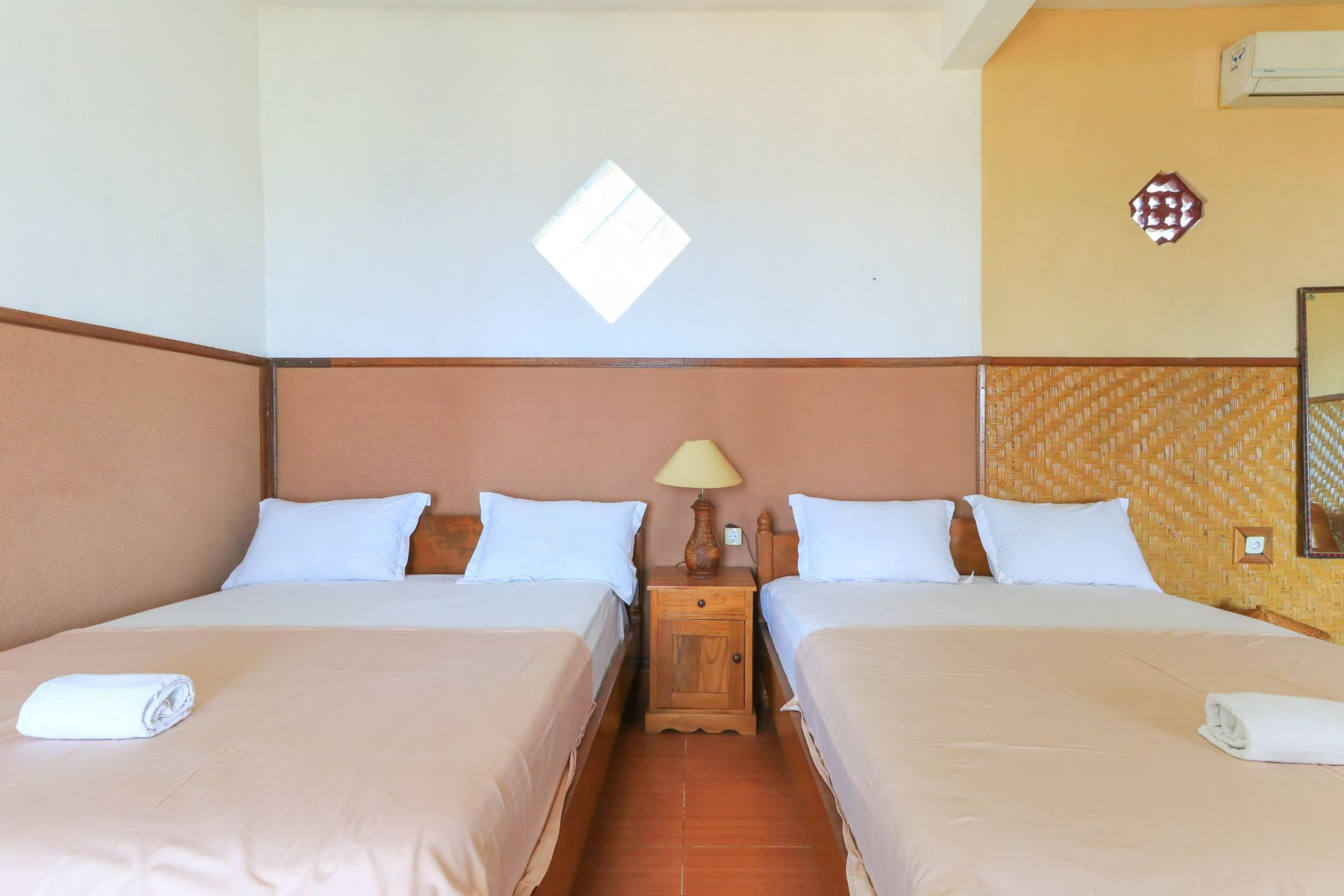 Kubutambahan  Hotel Tara Bar & Resto Air Sanih מראה חיצוני תמונה