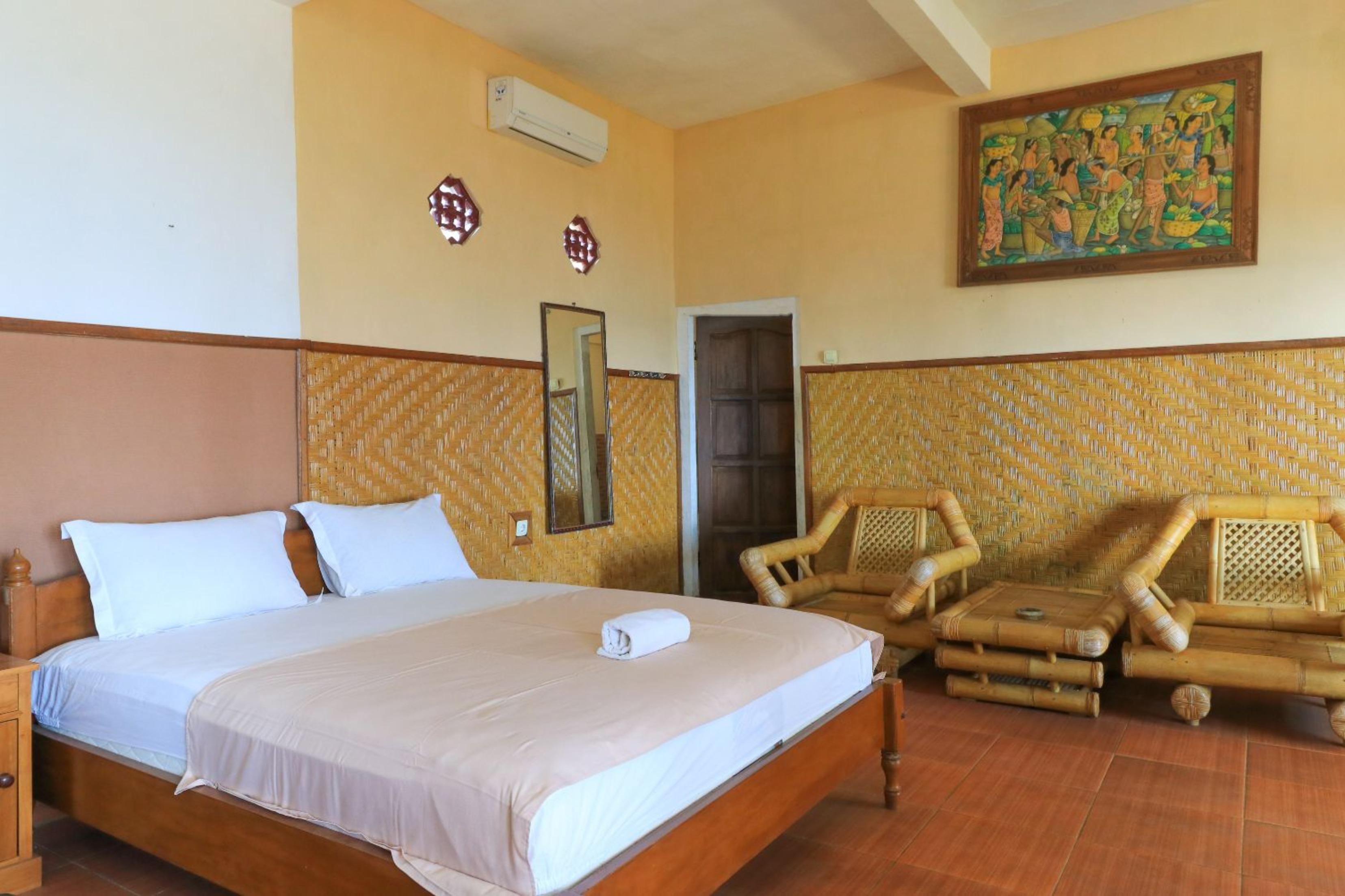 Kubutambahan  Hotel Tara Bar & Resto Air Sanih מראה חיצוני תמונה