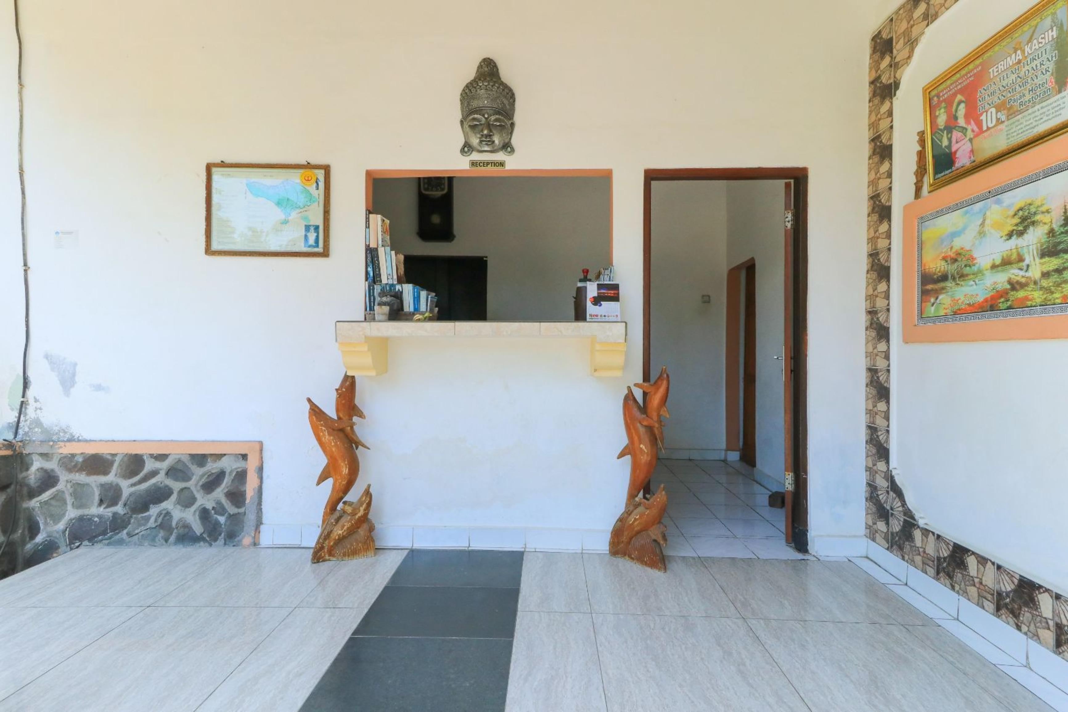 Kubutambahan  Hotel Tara Bar & Resto Air Sanih מראה חיצוני תמונה