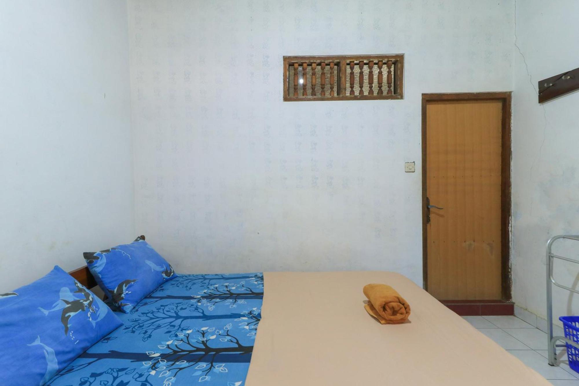 Kubutambahan  Hotel Tara Bar & Resto Air Sanih חדר תמונה