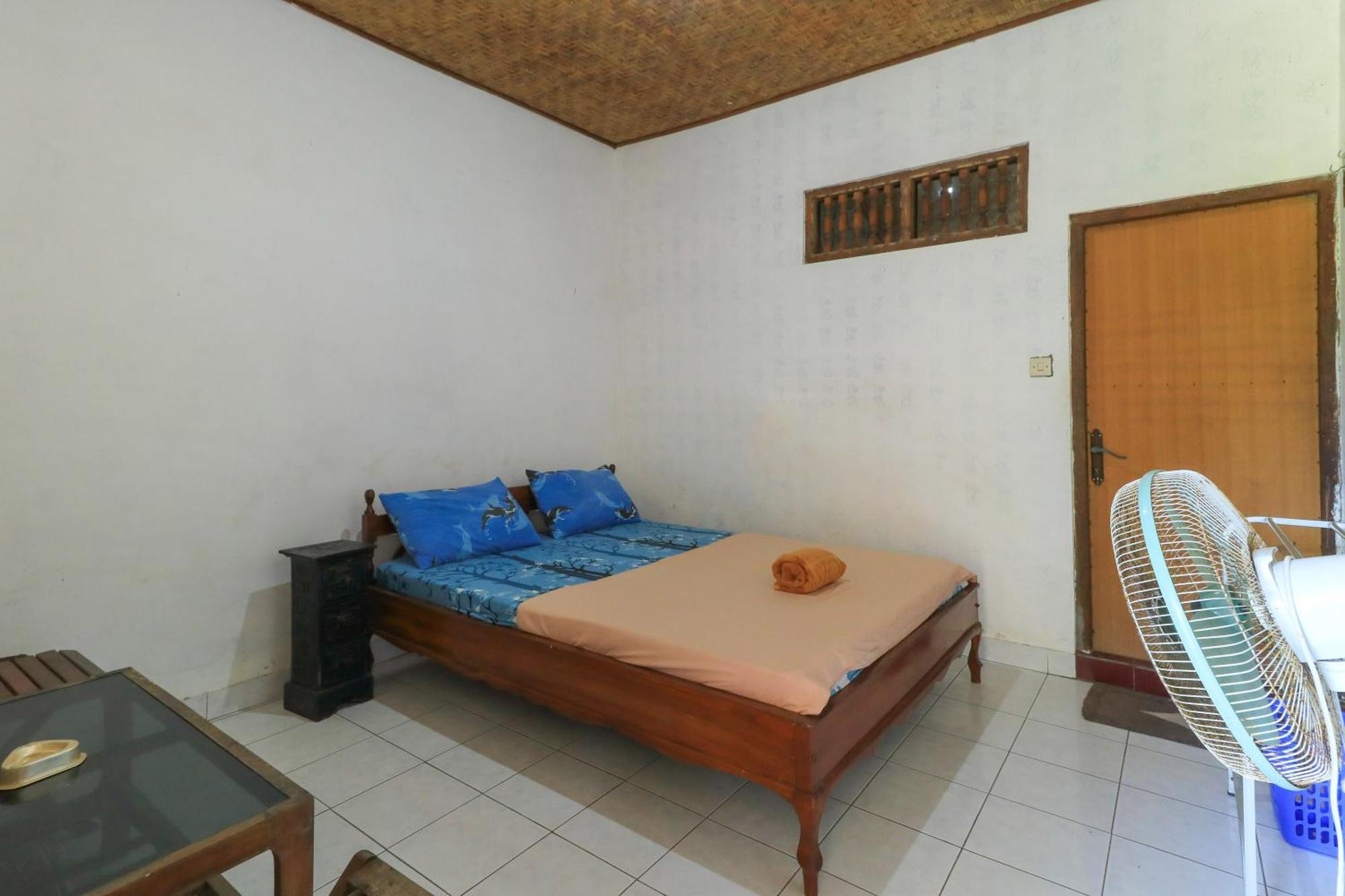 Kubutambahan  Hotel Tara Bar & Resto Air Sanih חדר תמונה