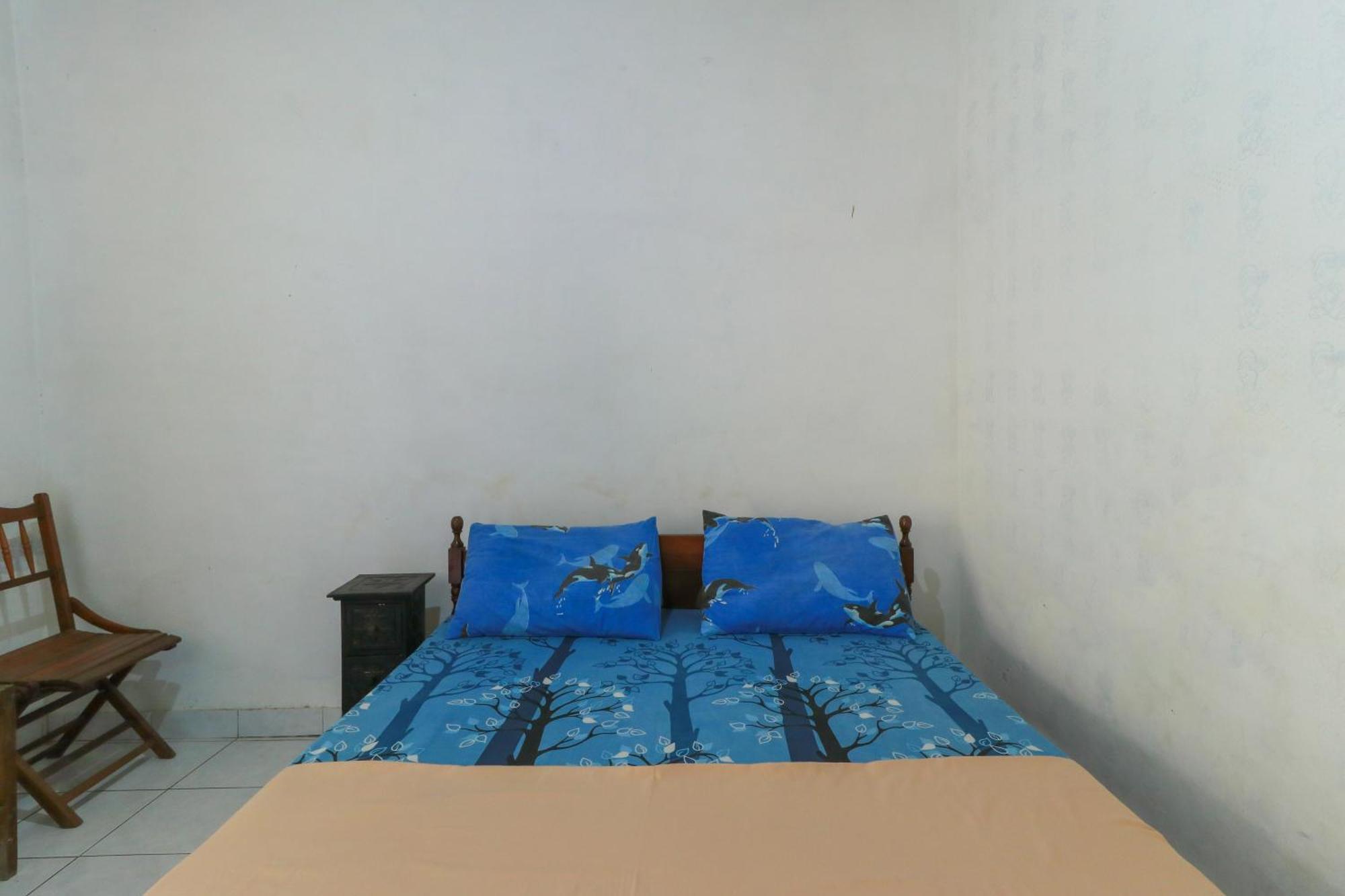 Kubutambahan  Hotel Tara Bar & Resto Air Sanih חדר תמונה